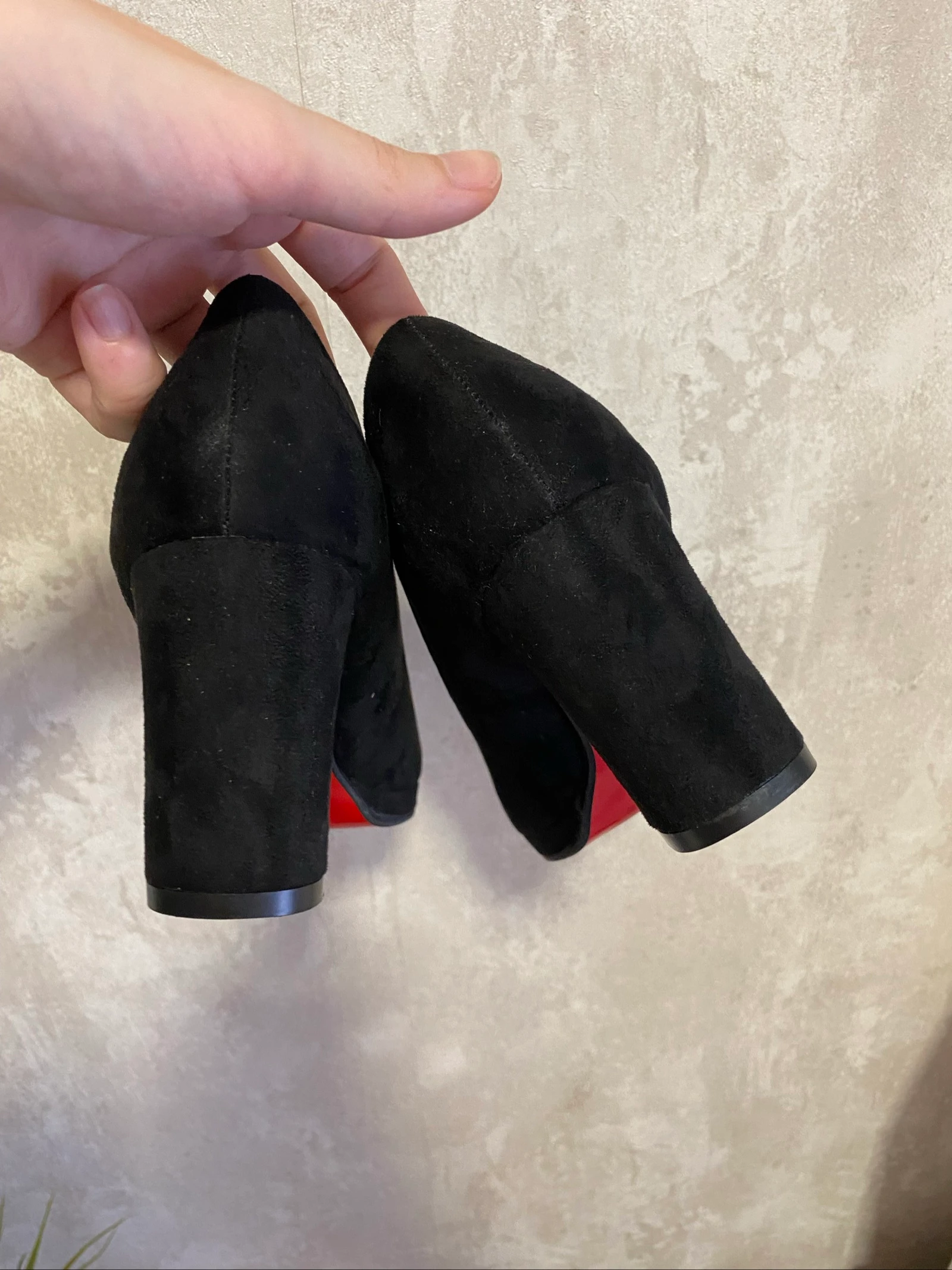 Zapatos negros de tacon  – photo 3